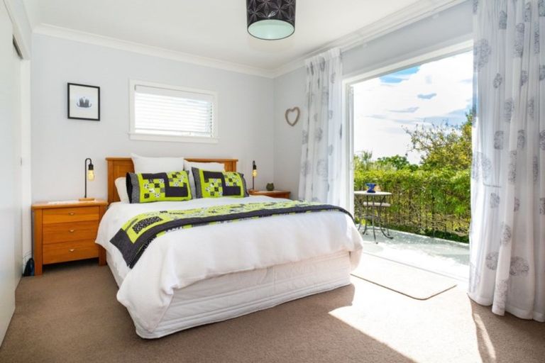 Photo of property in 18a Simla Avenue, Havelock North, 4130