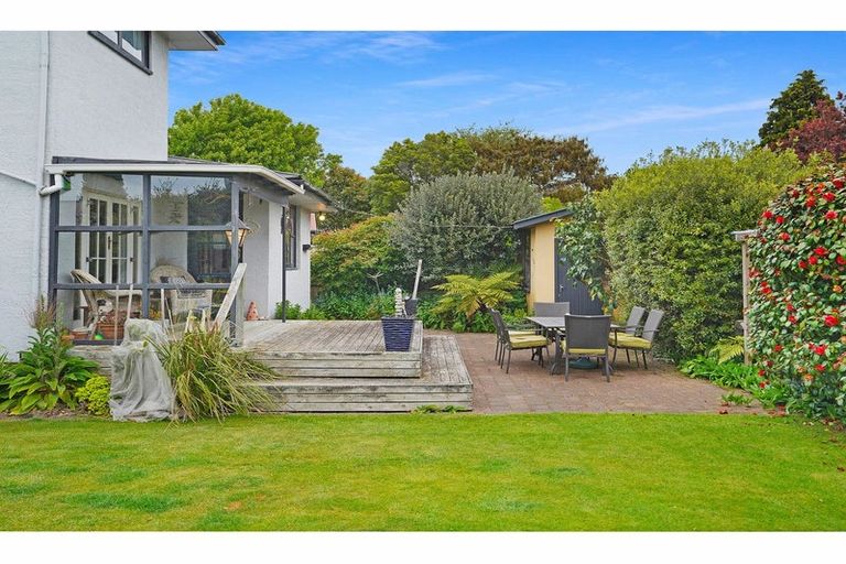 Photo of property in 51 Stanbury Avenue, Somerfield, Christchurch, 8024