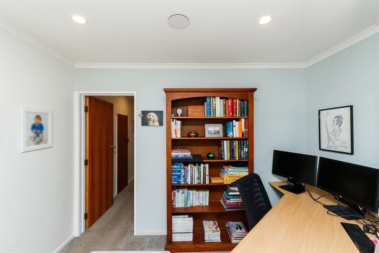 Photo of property in 6 Just Place, West End, Palmerston North, 4410