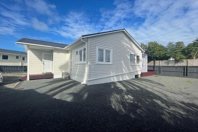 Photo of property in 11b Inver Street, Glen Eden, Auckland, 0602