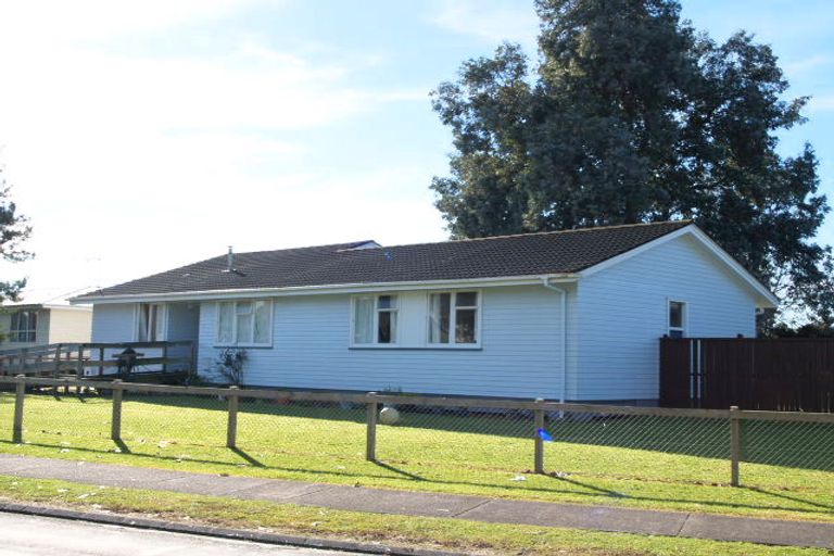 Photo of property in 3 Penderford Place, Mangere East, Auckland, 2024