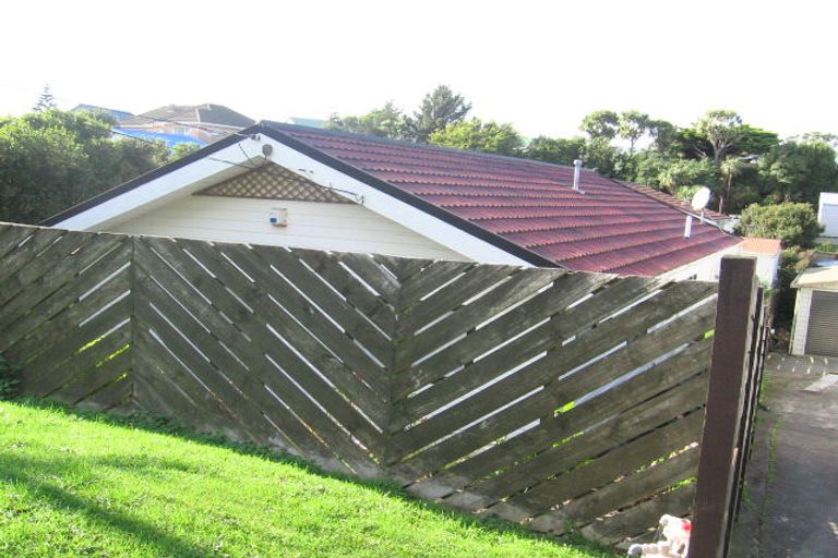 Photo of property in 69 Clifford Road, Johnsonville, Wellington, 6037