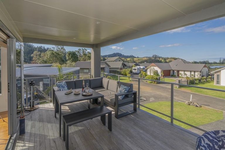 Photo of property in 122 Pepe Road, Tairua, 3508