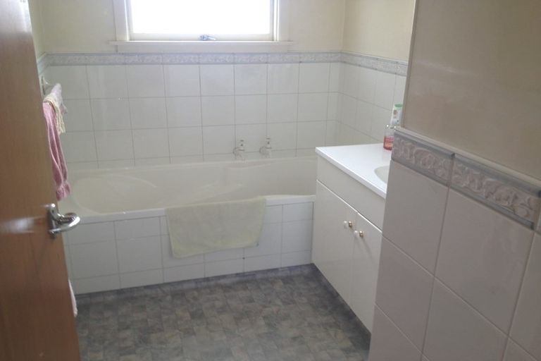 Photo of property in 237 Waimairi Road, Ilam, Christchurch, 8041