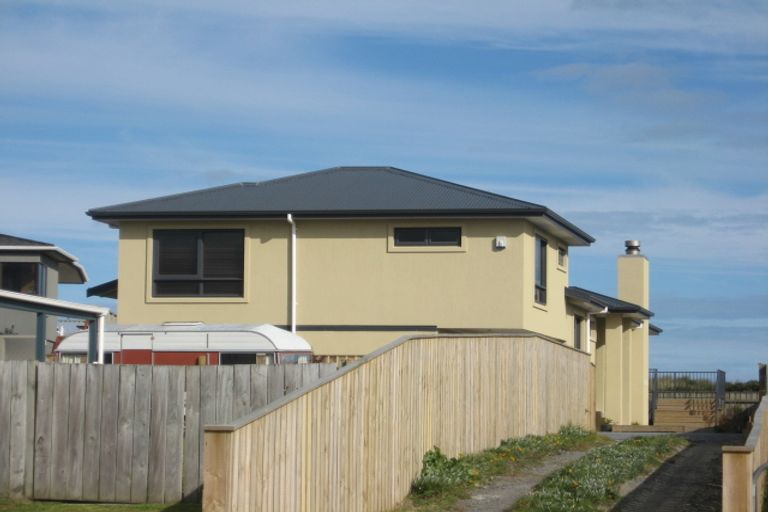 Photo of property in 21 Rua Avenue, Waitarere Beach, Levin, 5510