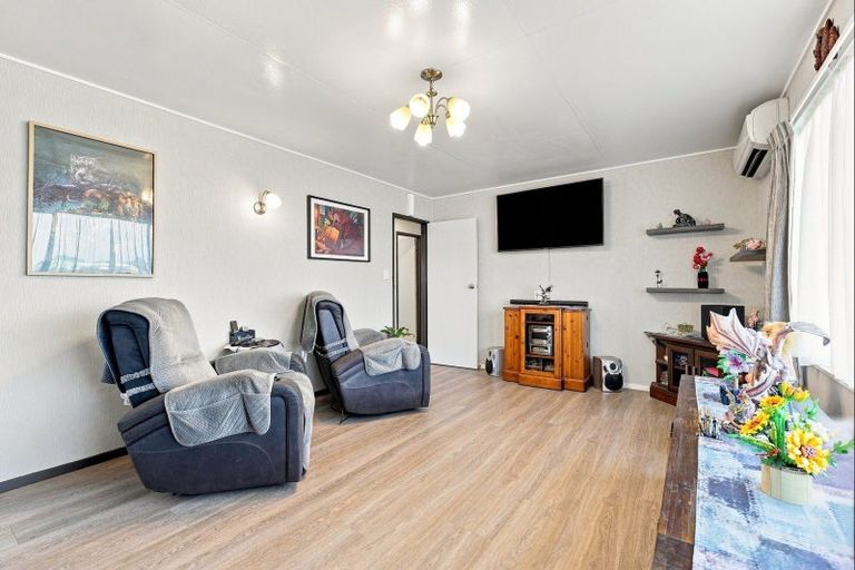 Photo of property in 1a Mosston Road, Castlecliff, Whanganui, 4501