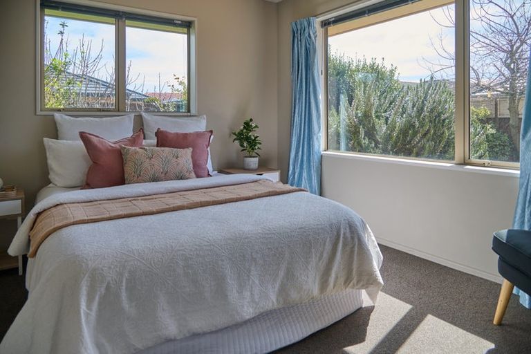 Photo of property in 5 Robinia Place, Wigram, Christchurch, 8042