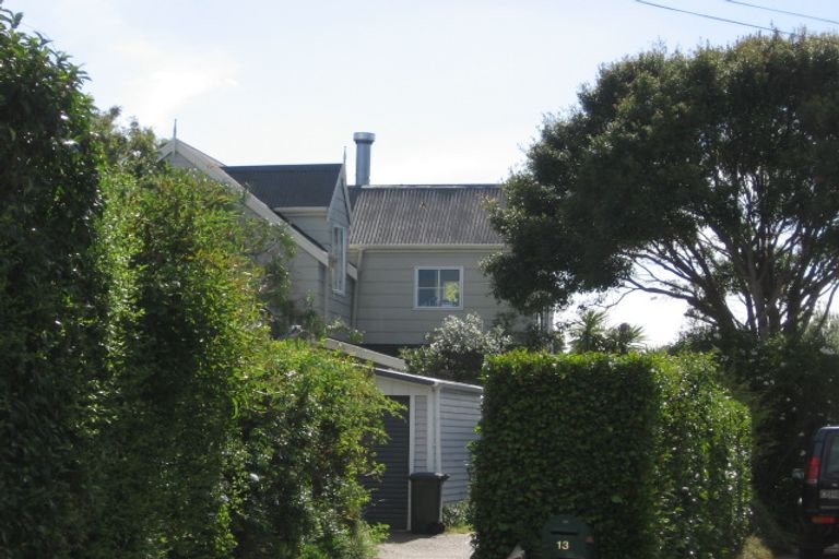 Photo of property in 11a Summer Street, Stanley Point, Auckland, 0624