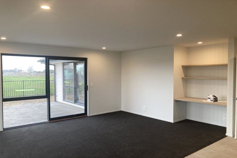 Photo of property in 5 Tauhou Place, Leeston, 7632