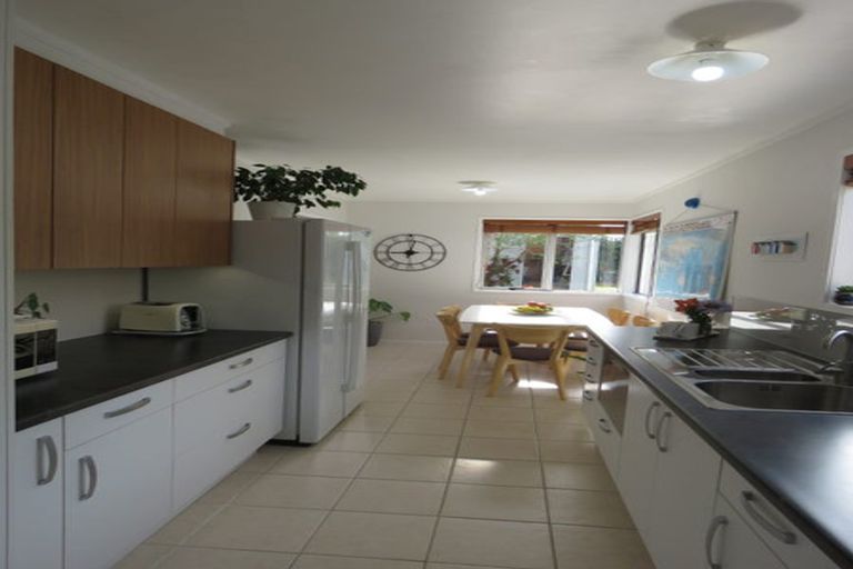 Photo of property in 198 Marsden Point Road, Ruakaka, 0116