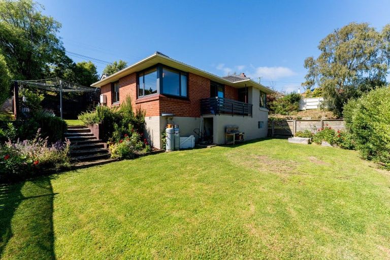 Photo of property in 332 Kenmure Road, Kenmure, Dunedin, 9011