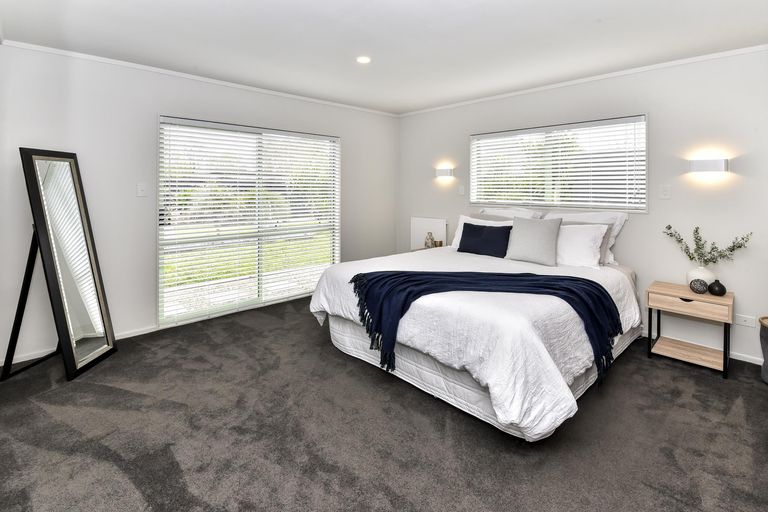 Photo of property in 62 Tington Avenue, Wattle Downs, Auckland, 2103
