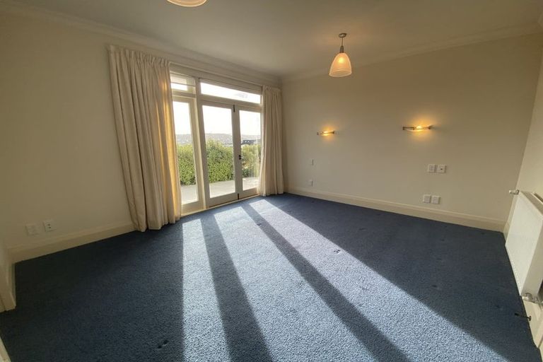 Photo of property in 117 Seatoun Heights Road, Miramar, Wellington, 6022