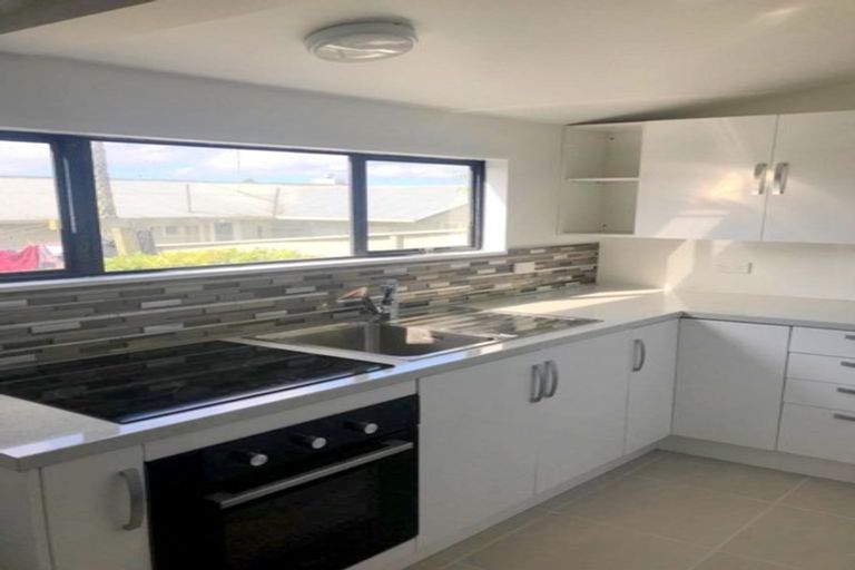 Photo of property in 26 Alverstoke Road, Parkvale, Tauranga, 3112