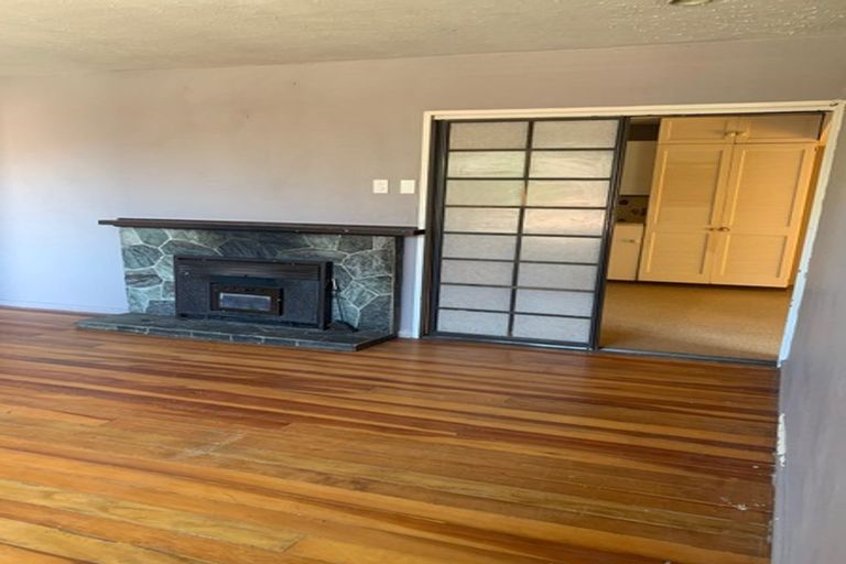 Photo of property in 41 Lyndhurst Crescent, Aranui, Christchurch, 8061