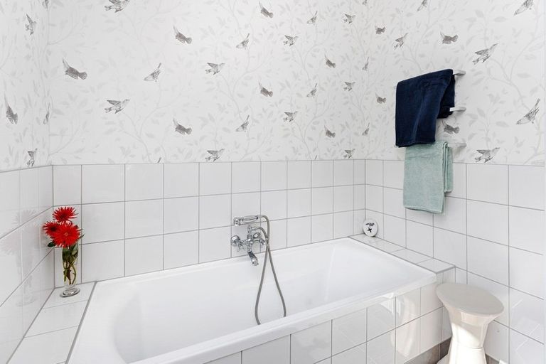 Photo of property in 330 Waitohu Valley Road, Otaki, 5583