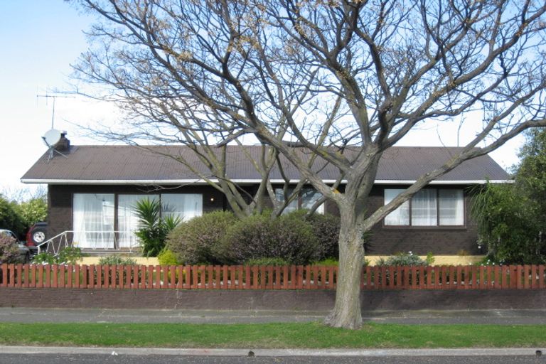 Photo of property in 27 Clarence Cox Crescent, Pirimai, Napier, 4112