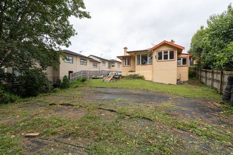 Photo of property in 1 Manning Street, Hamilton Central, Hamilton, 3204