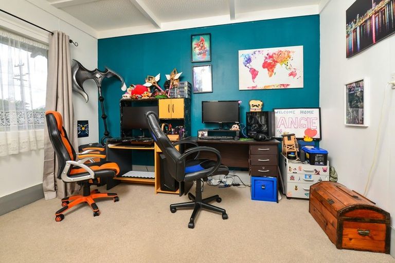 Photo of property in 74 Mardon Road, Enderley, Hamilton, 3214