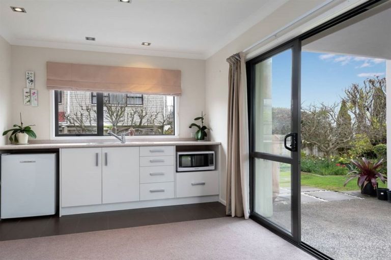 Photo of property in 5 Ullswater Place, Half Moon Bay, Auckland, 2012