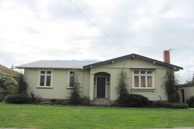 Photo of property in 17 Maxwell Avenue, Durie Hill, Whanganui, 4500
