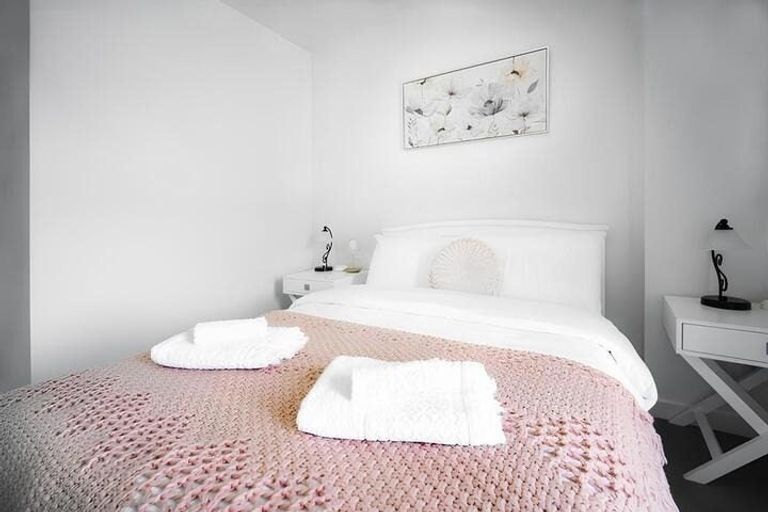 Photo of property in 410/19 Rawene Road, Birkenhead, Auckland, 0626