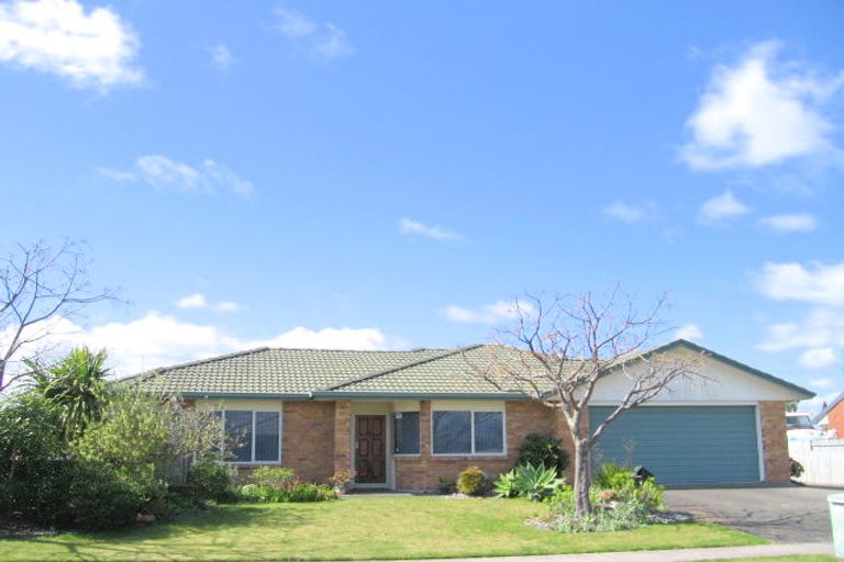 Photo of property in 25 Luculia Drive, Mount Maunganui, 3116