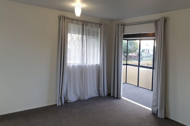 Photo of property in 43a Lloyd Drive, Nawton, Hamilton, 3200