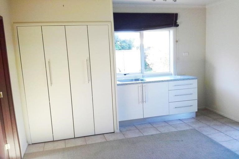 Photo of property in 36 Smeaton Road, Bell Block, New Plymouth, 4312