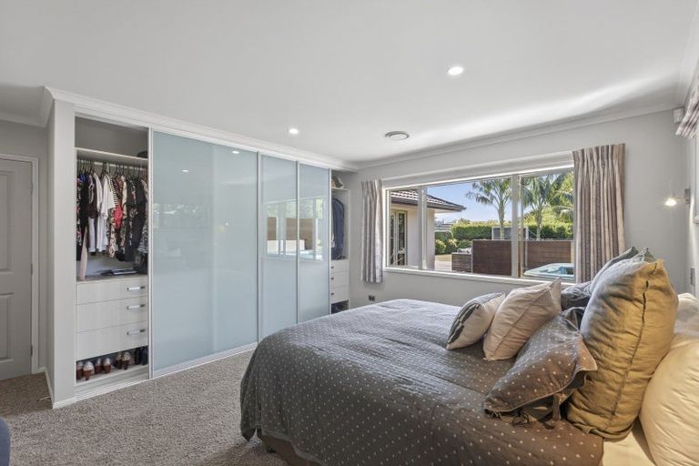 Photo of property in 55 Shelter Grove, Frankleigh Park, New Plymouth, 4310