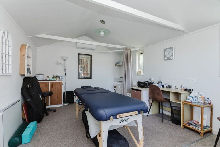 Photo of property in 11 Waterloo Street, Dannevirke, 4930