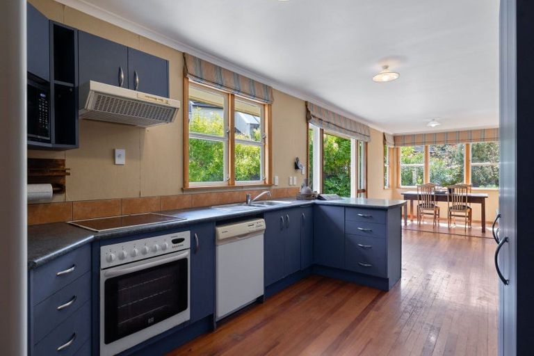 Photo of property in 23 Saint Albans Avenue, Hokowhitu, Palmerston North, 4410
