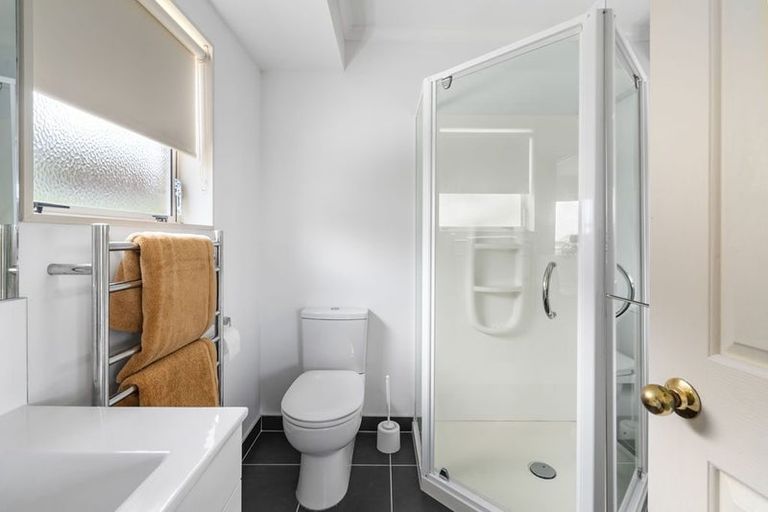 Photo of property in 27 Oteki Park Drive, Welcome Bay, Tauranga, 3112