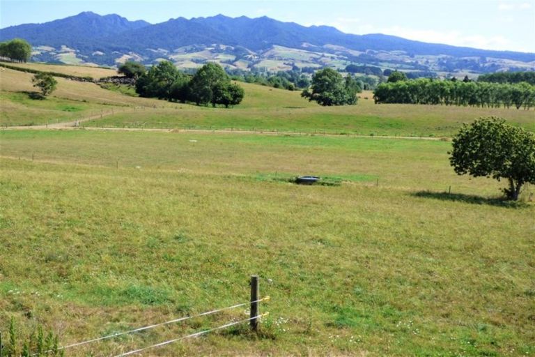 Photo of property in 336 Grove Road, Te Pahu, Hamilton, 3285