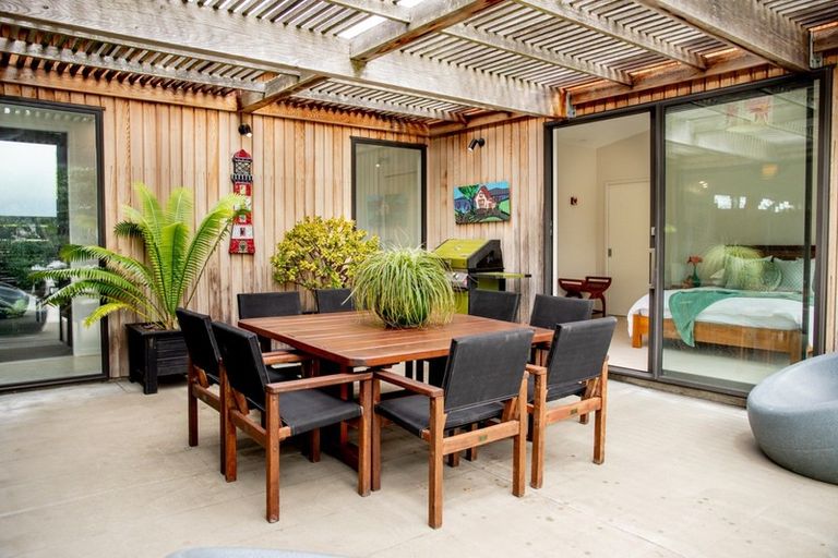 Photo of property in 84a Naples Street, Martinborough, 5711