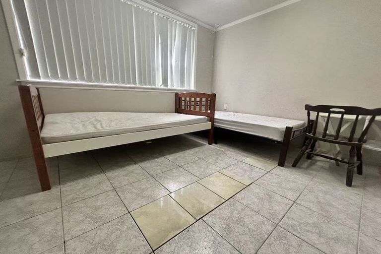 Photo of property in 234 Lake Road, Hauraki, Auckland, 0622