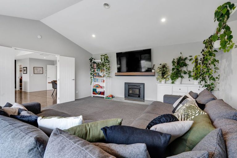 Photo of property in 376 Egmont Road, Hillsborough, New Plymouth, 4372