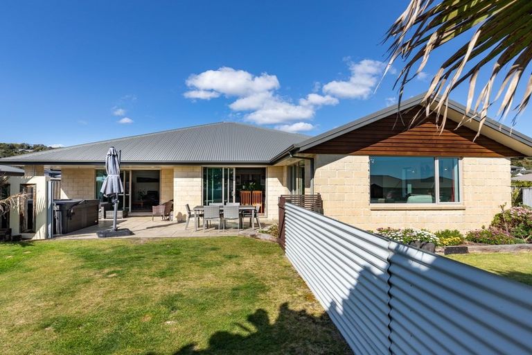 Photo of property in 31 Karoro Place, Karoro, Greymouth, 7805