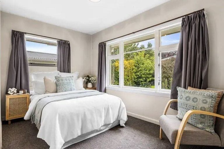 Photo of property in 2 Colman Avenue, Sockburn, Christchurch, 8042