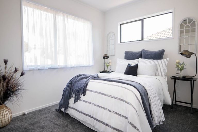 Photo of property in 1/75 Aberfeldy Avenue, Highland Park, Auckland, 2010