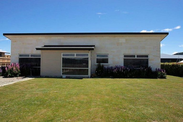 Photo of property in 8 Andrew Don Drive, Lake Tekapo, 7999