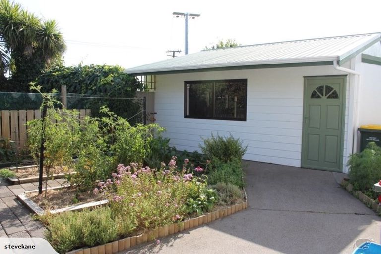 Photo of property in 21 Rata Street, Upper Vogeltown, New Plymouth, 4310