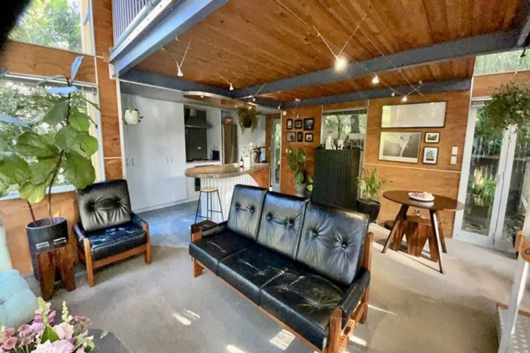 Photo of property in 2 Bendbrook Way, Ngaio, Wellington, 6035