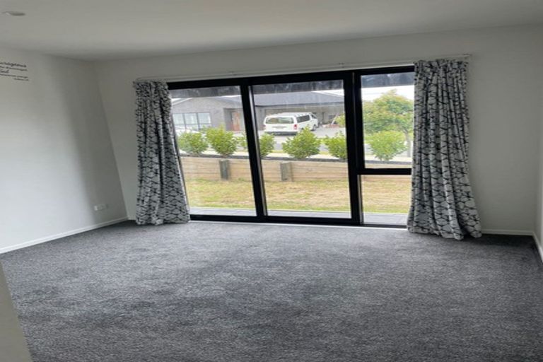 Photo of property in 18 Otohikawa Avenue, Glenbrook, 2681