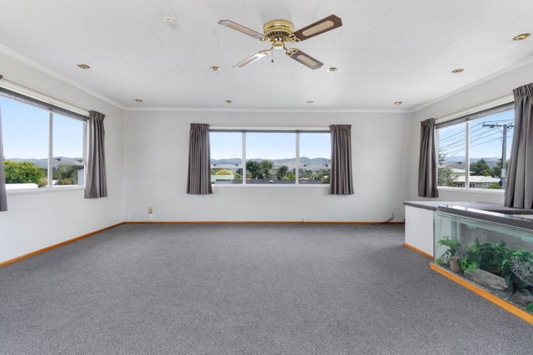 Photo of property in 131 Pembroke Street, Carterton, 5713