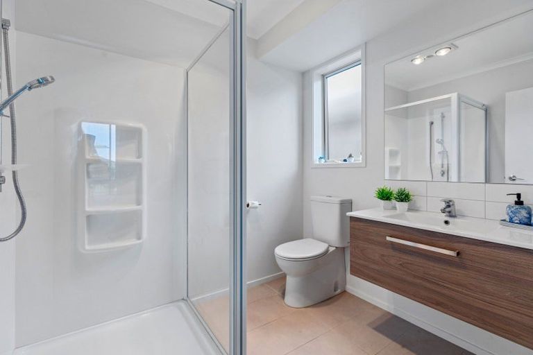 Photo of property in 8 Naeo Close, Papamoa Beach, Papamoa, 3118