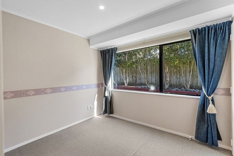 Photo of property in 2 Judena Place, Pukete, Hamilton, 3200