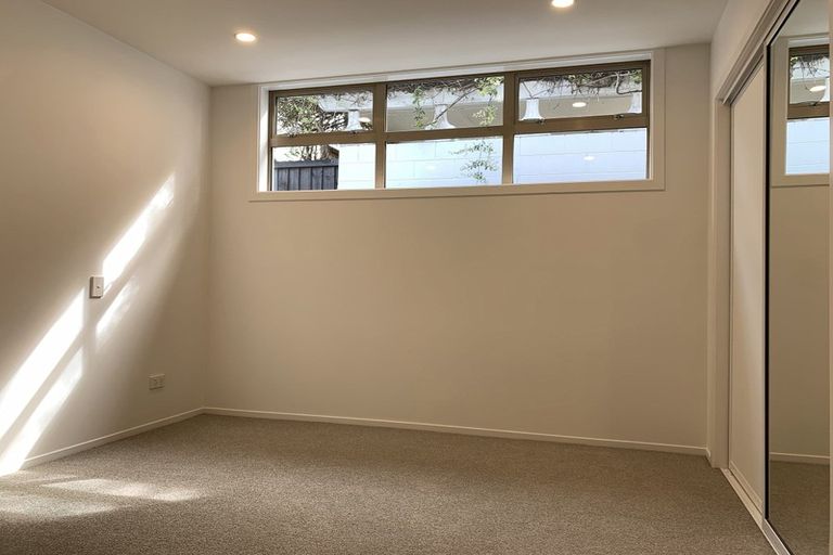 Photo of property in 323 Cambridge Terrace, Christchurch Central, Christchurch, 8013