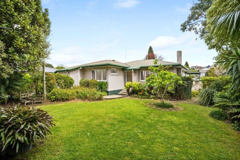 Photo of property in 23 Goods Road, Otumoetai, Tauranga, 3110
