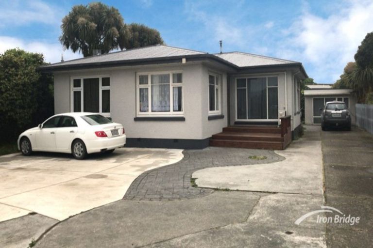 Photo of property in 74 Springs Road, Hornby, Christchurch, 8042
